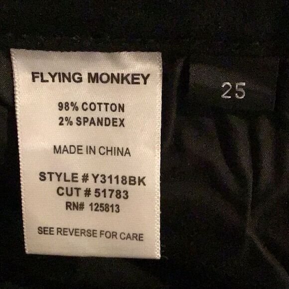 Flying Monkey LANI Black High Rise Clean Cut Fray Hem Crop Jeans NEW - Picture 14 of 16
